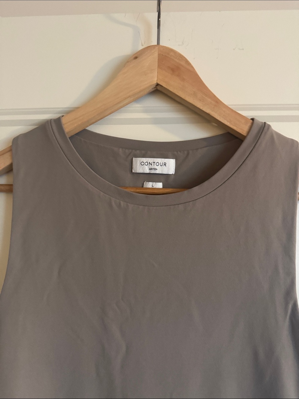 Aritzia Contour Nomad Taupe Body Suite